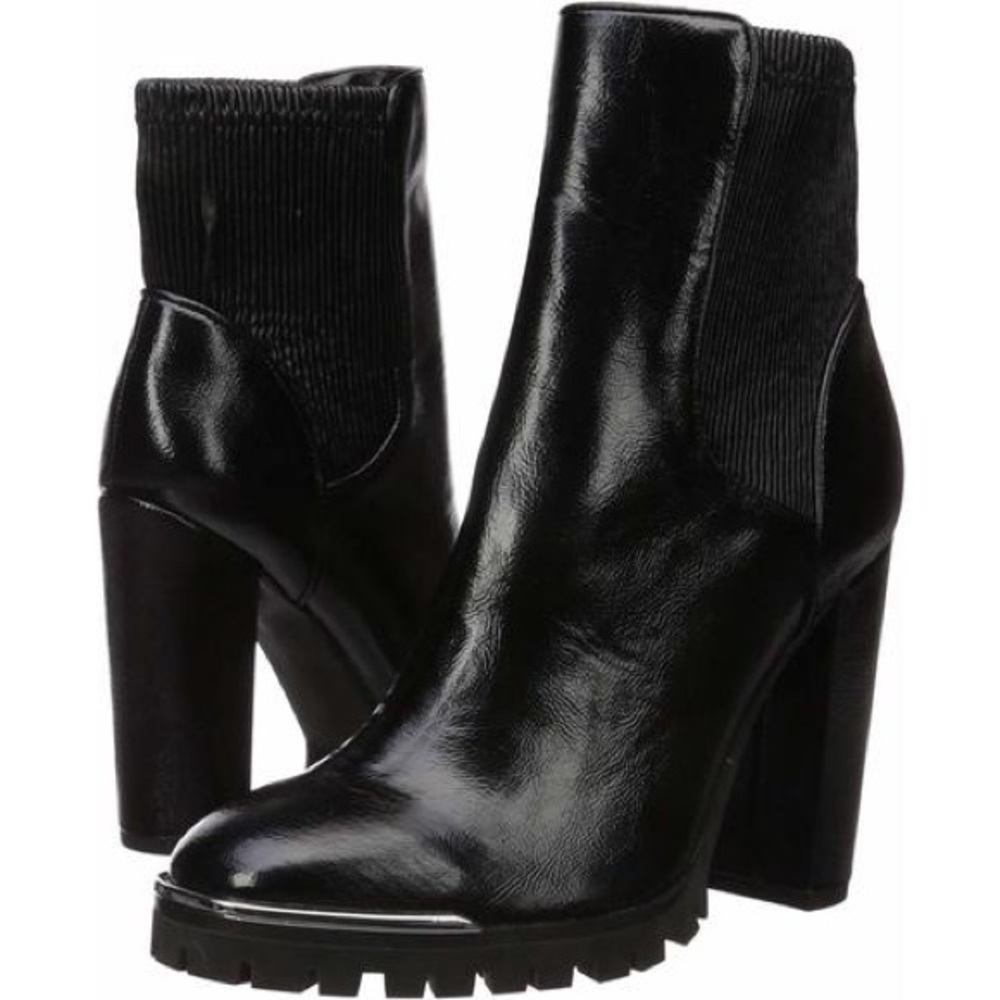 BCBGeneration Leah Bootie - Black Sz 11B!